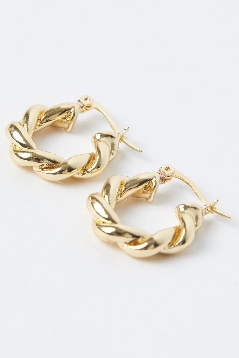 twisted hoop earrings