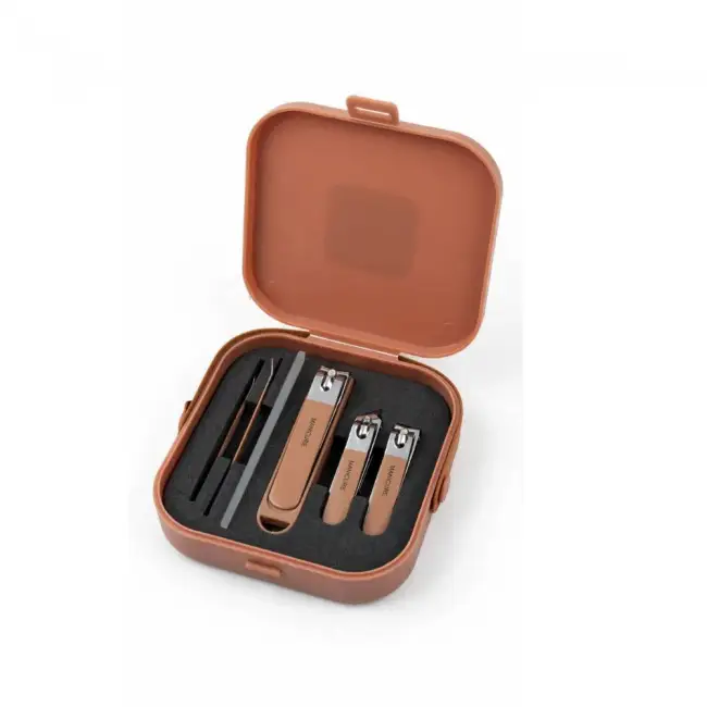 Portable Manicure Set – Nail Clipper Kit, Travel Grooming Kit, Stainless Steel Nail Clippers & Pedicure Tools with Tweezers, Nail File, Brown Travel Case & Carrying Strap, Labeled MANICURE | HandAStor