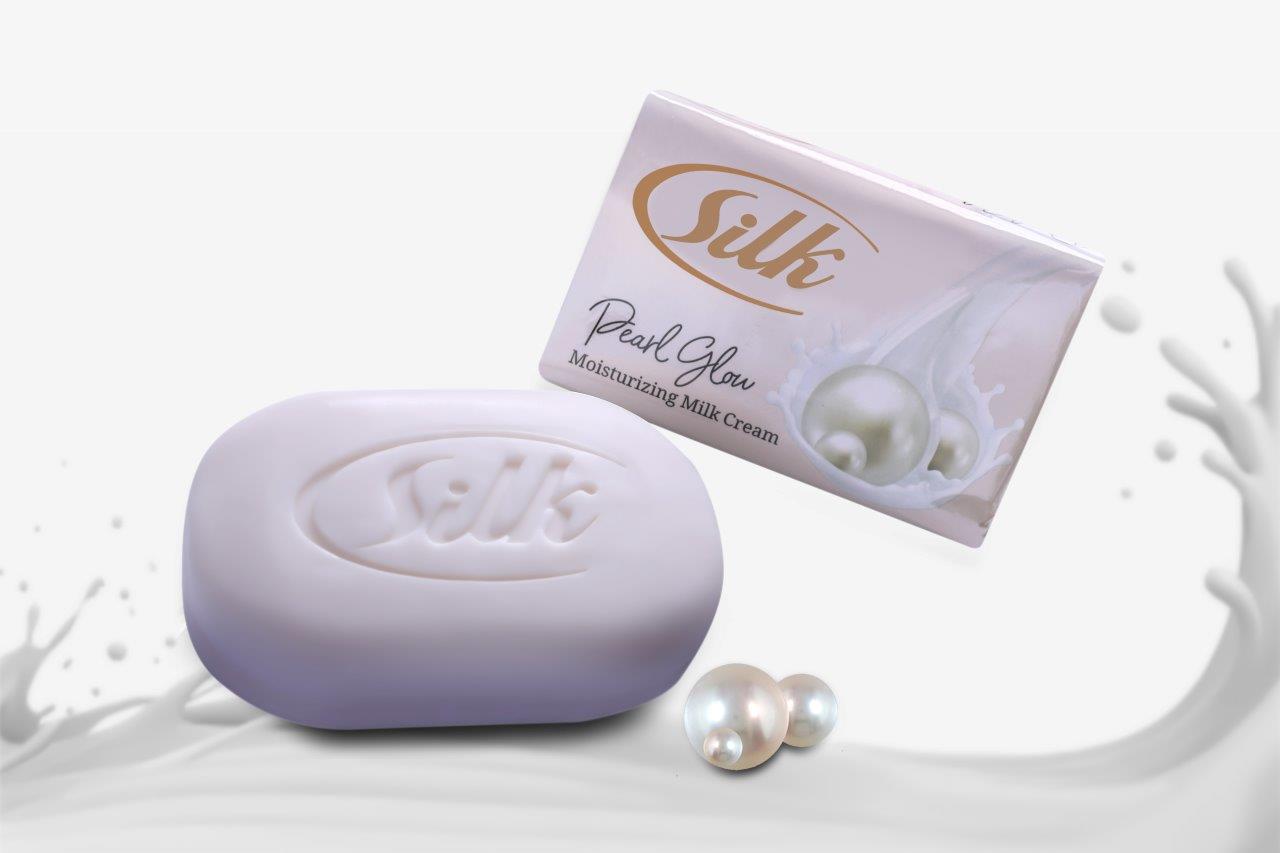 Silk Soap Pearl Glow - Radiance & Softness in Every Wash