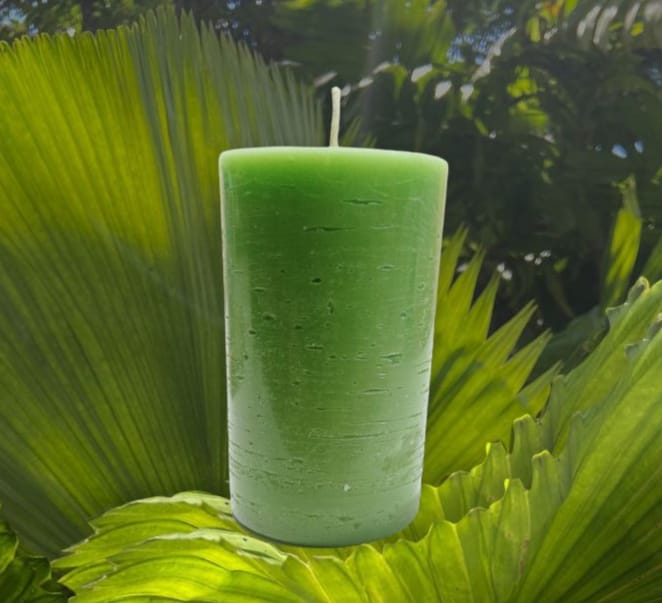 CANDLES CITY -- SCENTED GREEN PILLAR CANDLE (3.5x2 inches)