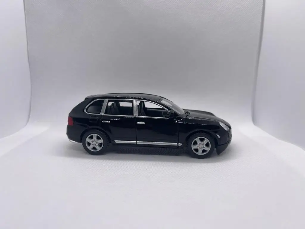 Porche Cynane diecast metal body car model