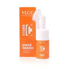 VLCC Vitamin C Foaming Facewash (100 ml)