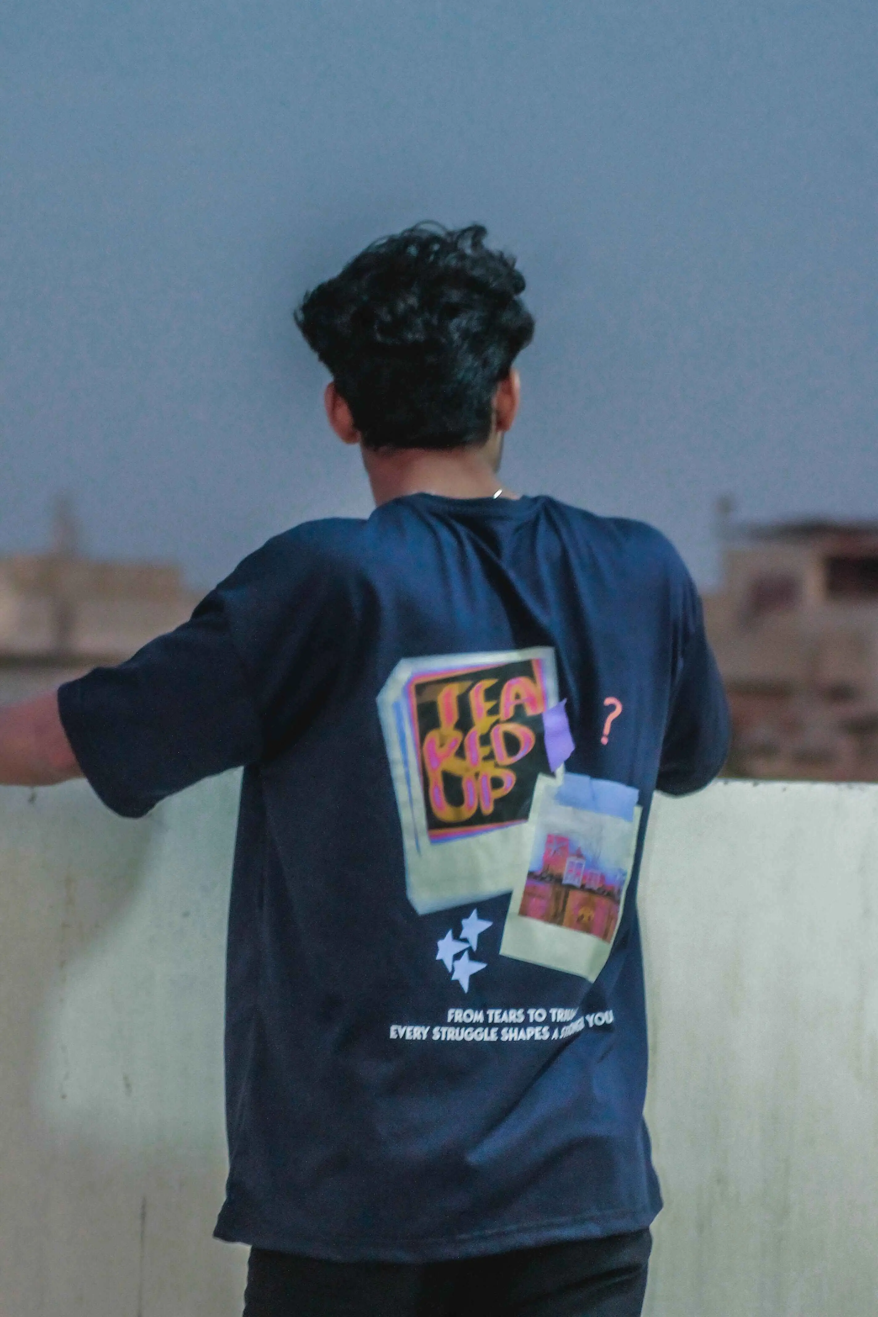 TEARED UP OVERSIZED T-SHIRT