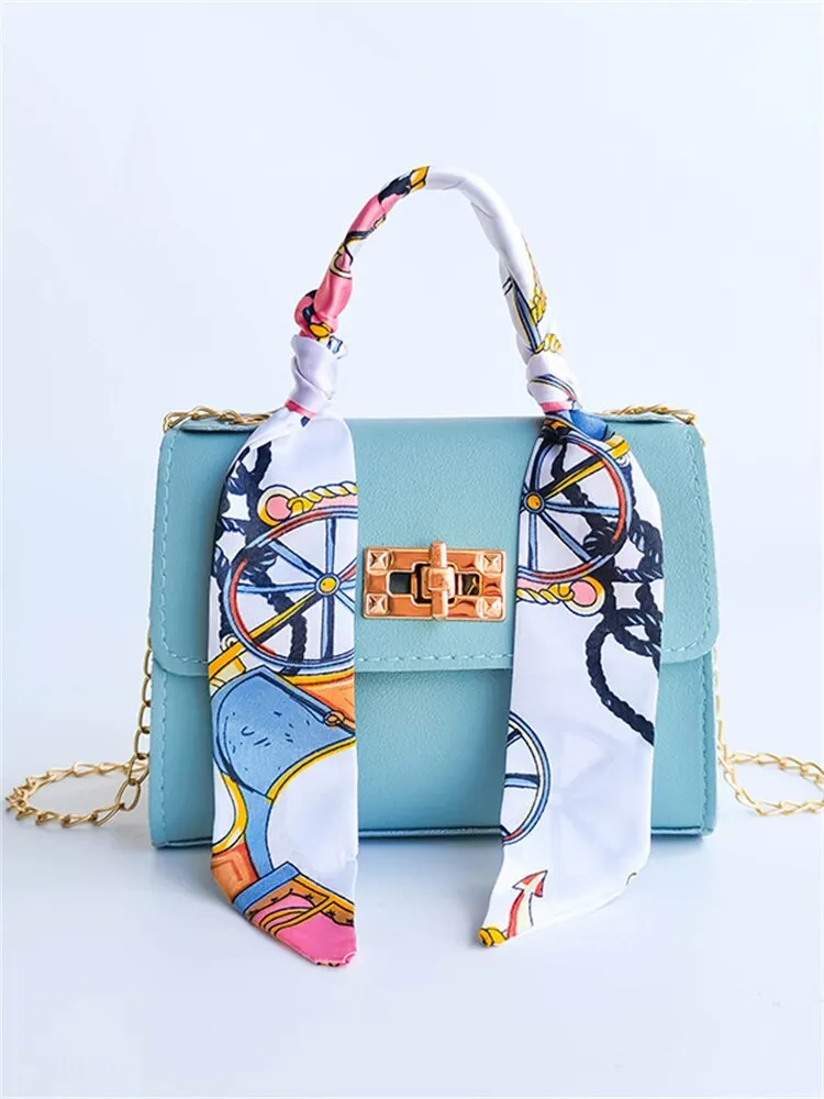 Trendy and Durable Handbags for Young Fashionistas