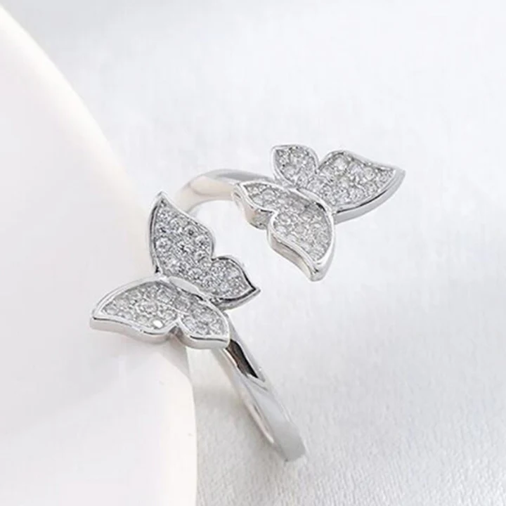 Elegant Butterfly Ring