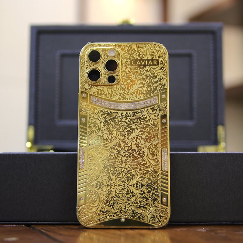 Apple iPhone 15 256GB 24kt Gold Plated - PTA Approved (With Certificate Of Authenticity)
