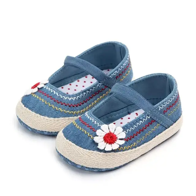 Beatiful denim flower design baby girl shoes 0 to 6 moths