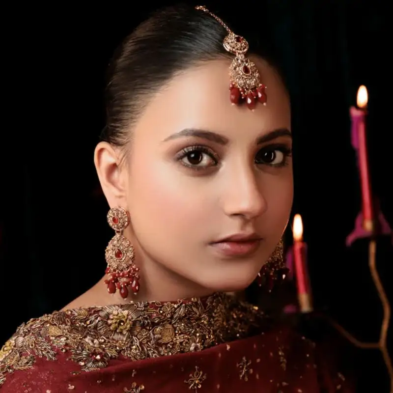 Nazeen Earing And Tika