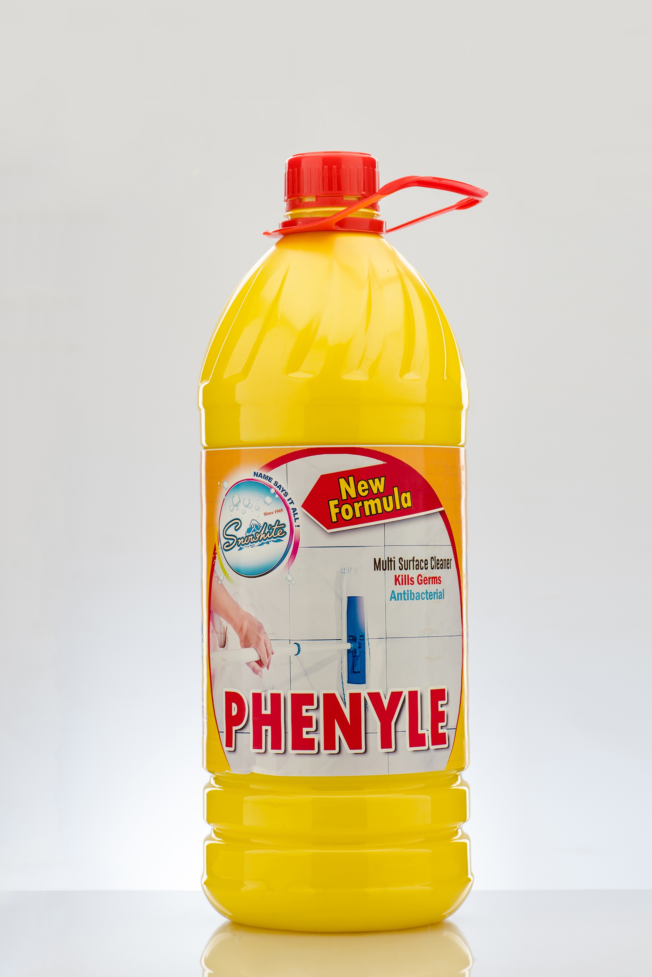 Snowhite Phenyle Diluted 3ltr